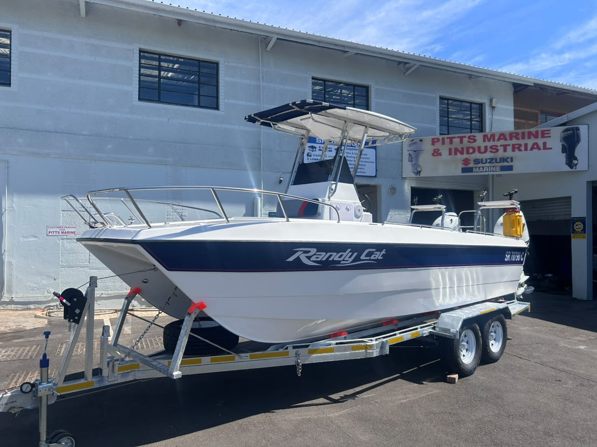 Randy Cat - Surfmaster 720 Centre Console